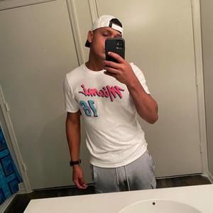 Meet your Posher, Angel